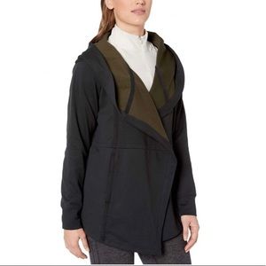 NWT New Balance Evolve Well Being Hooded Jacket